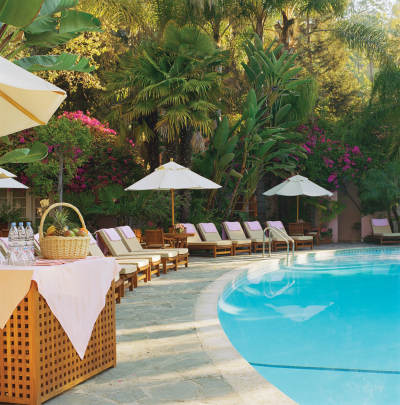 Am Pool des Bel-Air Hotels