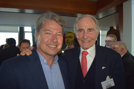 Christopher Barker mit <br>Joachim Boldt